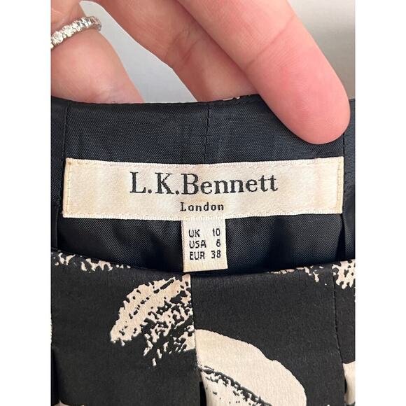 L.K. Bennett Silk Floral Cap Sleeve Cocktail Dress Black/White Women's Size 6 - Picture 5 of 12
